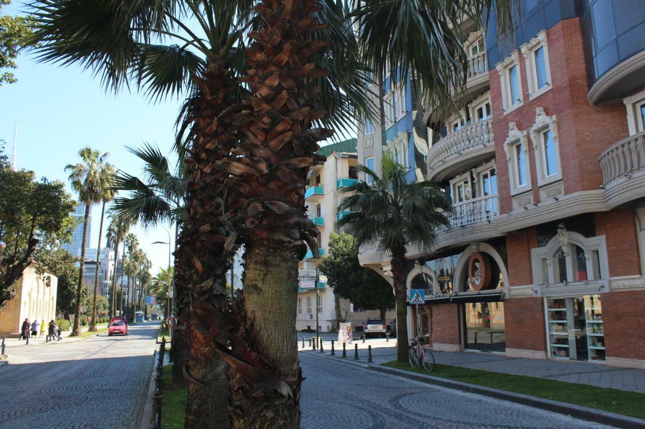 Batumi Apartment In Front Of Sheraton المظهر الخارجي الصورة